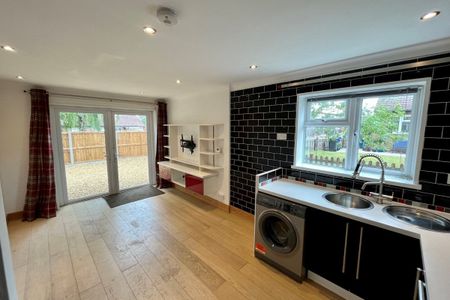 Gorse Close - Photo 4