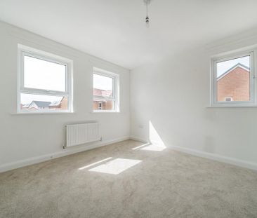 4 bedroom property to rent - Photo 3