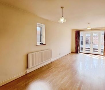 3 bedroom house to rent Northgate, Oakham, LE15 - Photo 2
