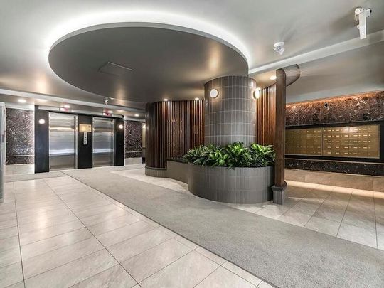 1225 Saint Marc Street, Montréal, QC - Photo 1