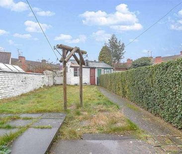 Cornwall Road, Kettering, NN16 - Photo 3