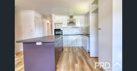 PRICE ADJUSTMENT!! - South Lismore Charm - Photo 4