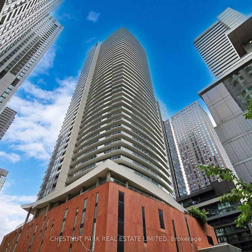 21 Widmer Street condo — Toronto, ON (2-Bedroom) - 2 Bedroom - Photo 1