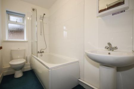 2 bedroom terraced house to rent - Photo 5