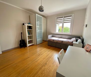 Location Maison 6 pièces 161m² CLERMONT FERRAND 63000 - Photo 4