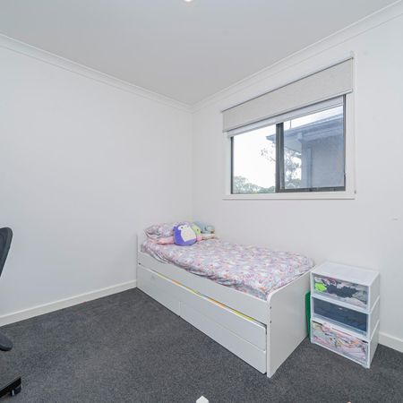 Family lifestyle Park side Prestige - Three Bedrooms Plus A Study - Photo 4