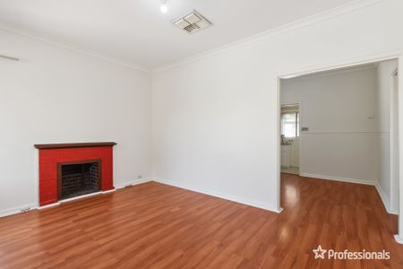 28 Selsey Way, Balga WA 6061 - Photo 4