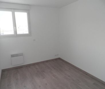 Appartement centre ville Royan - A louer - Photo 4