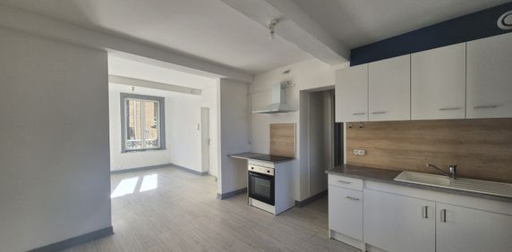 Location Appartement 2 pièces 52m² ST OMER 62500 - Photo 2