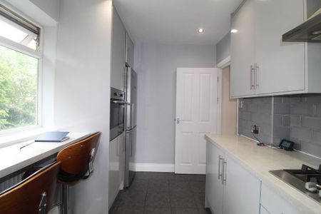 2 bedroom maisonette to rent - Photo 5