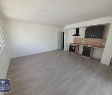 Location Appartement 3 pièces 61m² MONTLOUIS SUR LOIRE 37270 - Photo 3