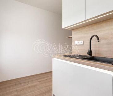 Pronájem bytu 1+1 38 m2 - Fotografie 2