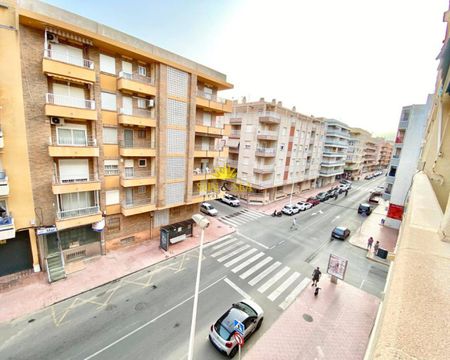 ​ APARTMENT RENTAL A FEW METERS FROM PLAYA DEL CURA IN TORREVIEJA - ALICANTE - Photo 2