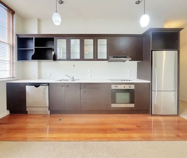 Welcome to apartment 12 in Pohara Apartments. - Photo 5