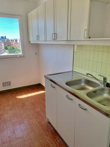 Location Appartement 1 pièce 36m² - Photo 3