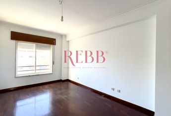 Apartamento T2 em Setúbal