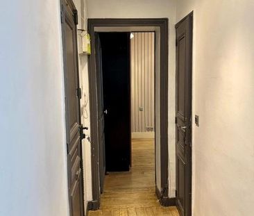 Appartement T2 - 38 M², Face métro ANVERS, avec entrée sécurisée et... - Photo 6