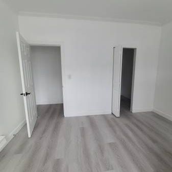 3 Bedroom Apartment - Photo 4