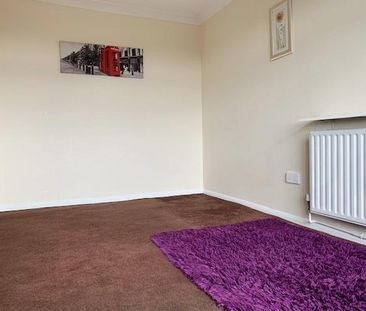 Pratt Avenue, Peterborough - Photo 3