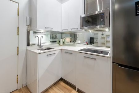 Calle de Preciados, Madrid, Community of Madrid 28013 - Photo 5