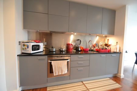 1 bed flat to rent in Admiral House, 40-44 Newport Road, CF24 - Photo 3