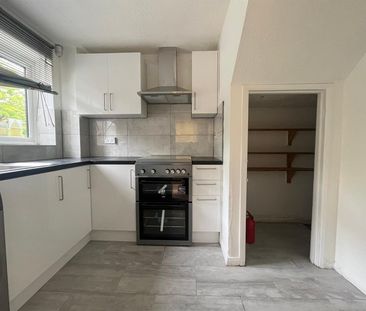 1 bedroom house - end terrace - Photo 2