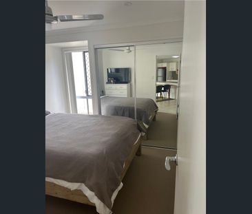 Three bedroom duplex - Photo 3