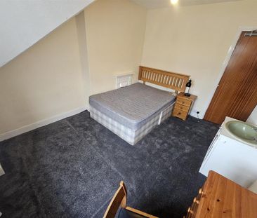 7 bedroom house to rent - Photo 2