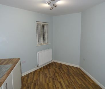 Available 2 Bed Apartment - Photo 6