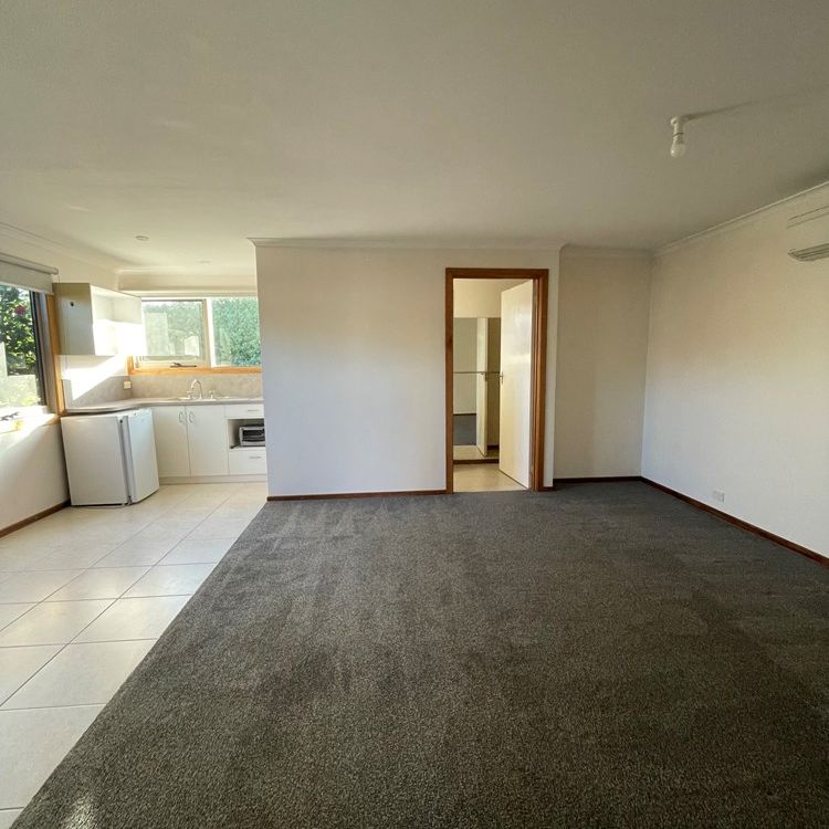 1-bedroom shared granny flat, Marjorie Avenue - Photo 1