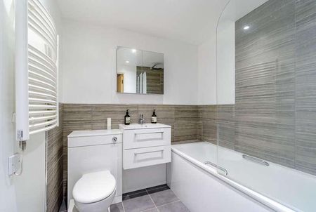 Kingswood Court, London, SE13 - Photo 5