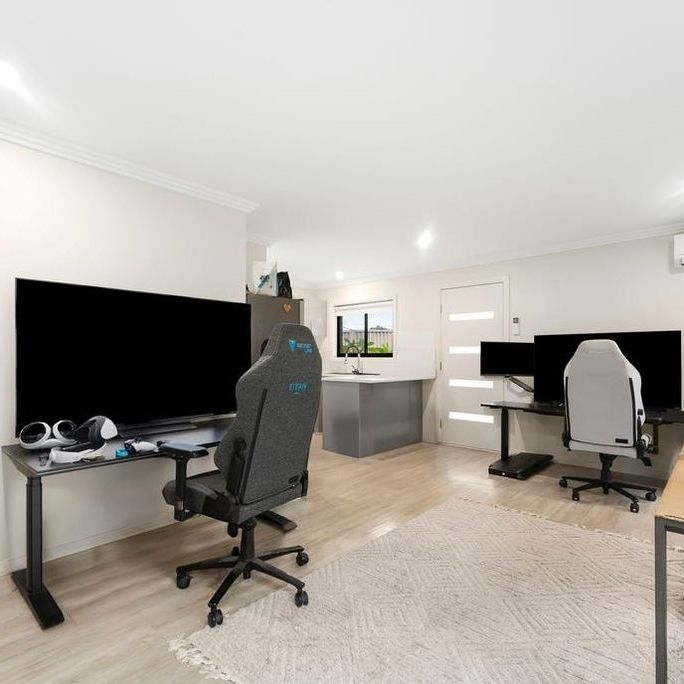 Charming 2 Bedroom Granny Flat in Picturesque San Remo - Ideal for Comfortable Living! - Photo 1