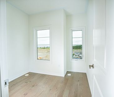 For Lease - 84 Paisley Drive, Bradford West Gwillimbury, Ontario - Photo 3