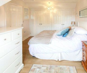 3 bedroom semi-detached house to rent - Photo 6