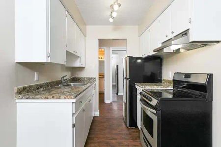 The Westport Apartments — 1 Bedroom available at 1021 - 4 Ave, New Westminster - Photo 4
