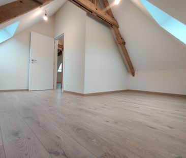 Volledig gerenoveerd appartement (duplex) te huur met 4 slpks te Lo... - Photo 6