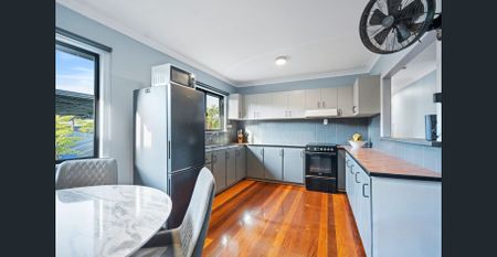 Bayside Family Living - Photo 5