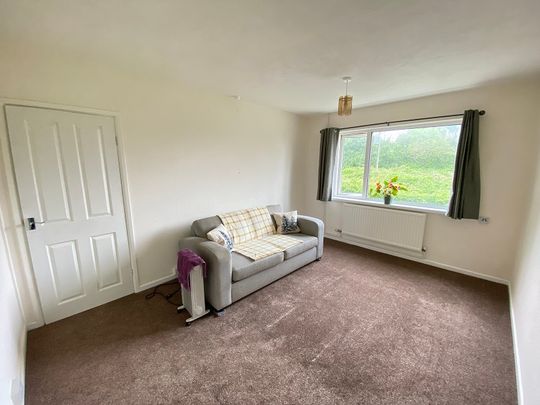 Malthall, Llanrhidian, SA3 - Photo 1