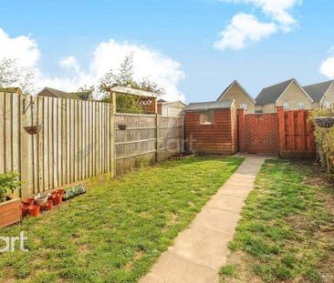 2 bedroom terraced house to rent - Photo 3
