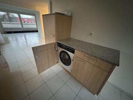 Luminous 2.5-room apartment with roof terrace in Arlesheim - Foto 3