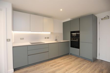 The Railings, Middlewood Locks - Photo 5