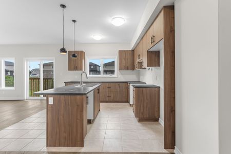 For Lease - 3246 Parker Avenue, Fort Erie, Ontario - Photo 3