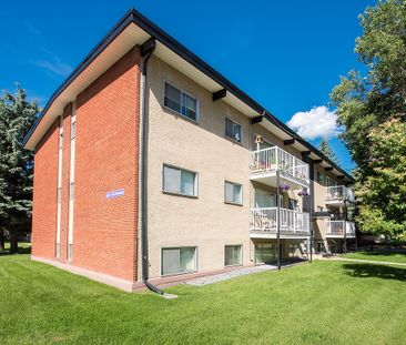 Plaza Apartments - Photo 1