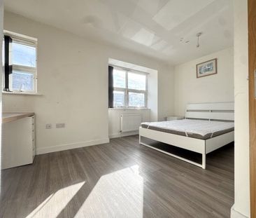 Coombe Road, Brighton, BN2 4ED - Photo 3