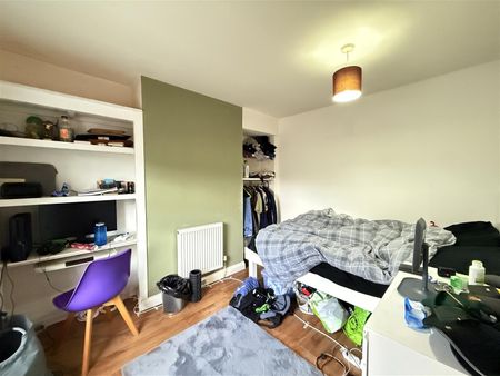 15 Albert Street - Photo 4