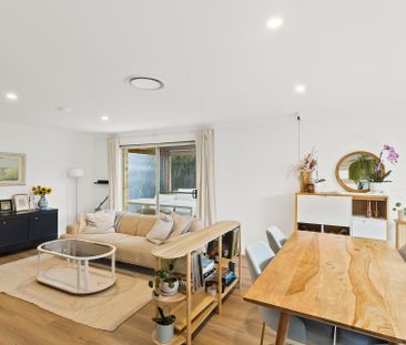 2/64 Gilmore Street, West Wollongong NSW 2500, West Wollongong - Photo 4