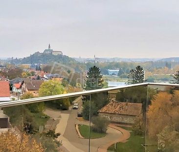 DIRECTREAL|Štýlový 2-izbový byt na prenájom - Photo 2