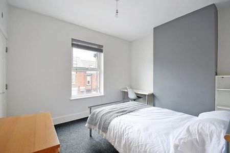 Student House 3 bedroom, Ecclesall Road, Sheffield - Photo 5