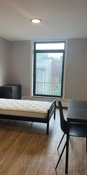 Studio - Montréal - $1,285 /mo - Photo 1