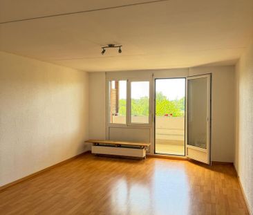Helles Studio mit Balkon im Dachgeschoss - Photo 1
